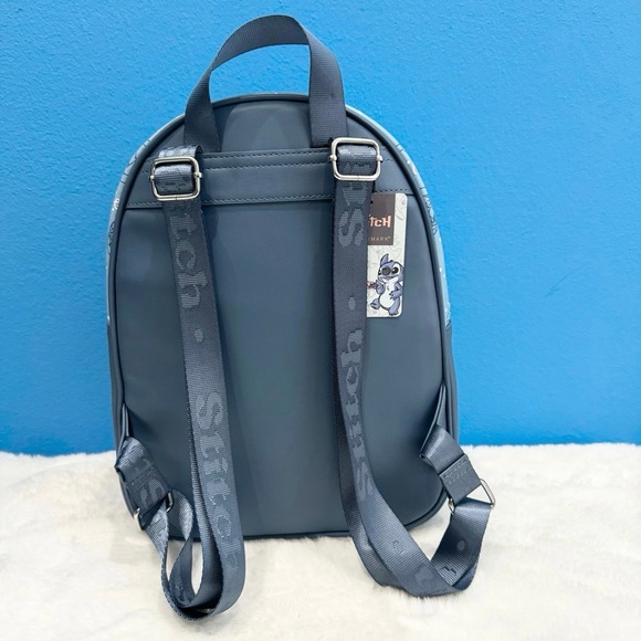 *NEW* Stitch Weekender/Overnight/Duffle Bag;  Backpack and Crossbody - Picture 8 of 12